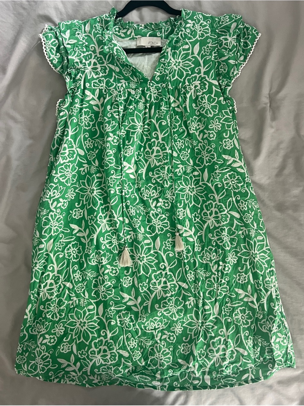 Pinch Brand Green Floral Flutter Dress with Tassels & Pockets NWOT
